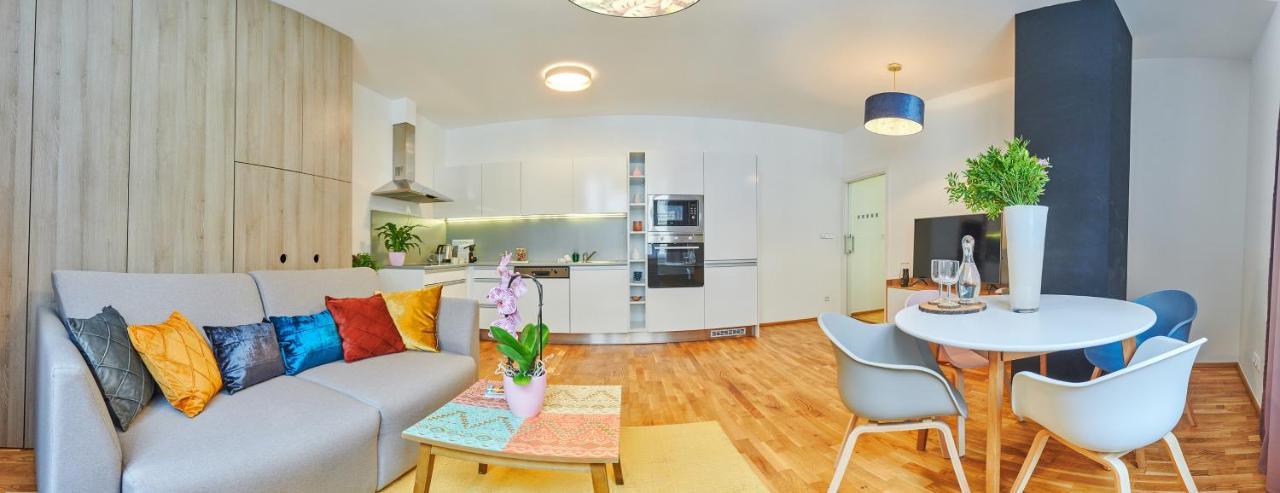 Apartment Rybna 9- Old Town Prag