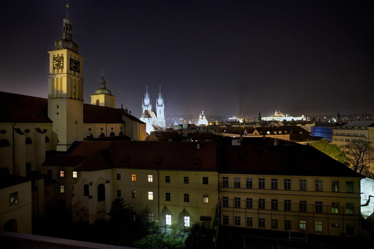 Rybna 9- Old Town Apartment *